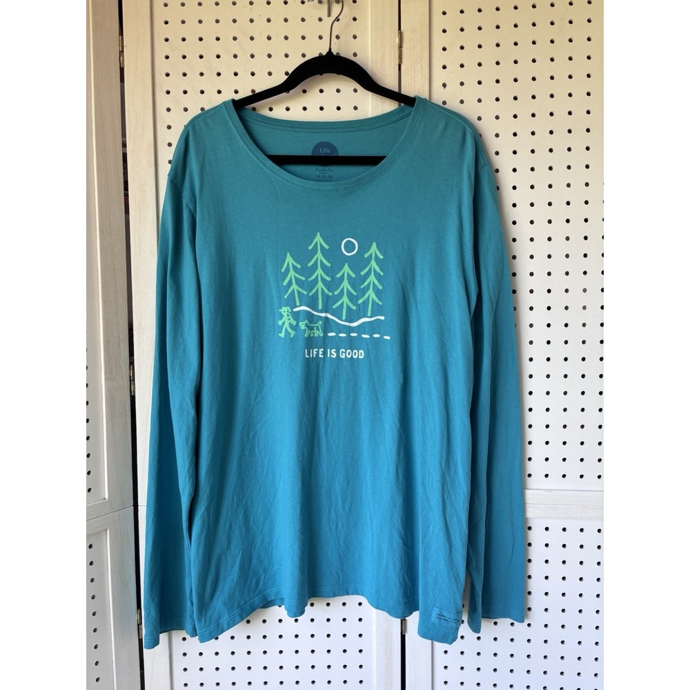 Life Is Good Crusher Long SLV Tee Classic Fit Women's XL Dog Walking In Snow